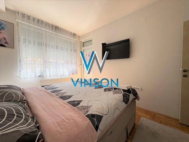 Izdavanje, jednosoban stan, 38m², Centar, Novi Sad