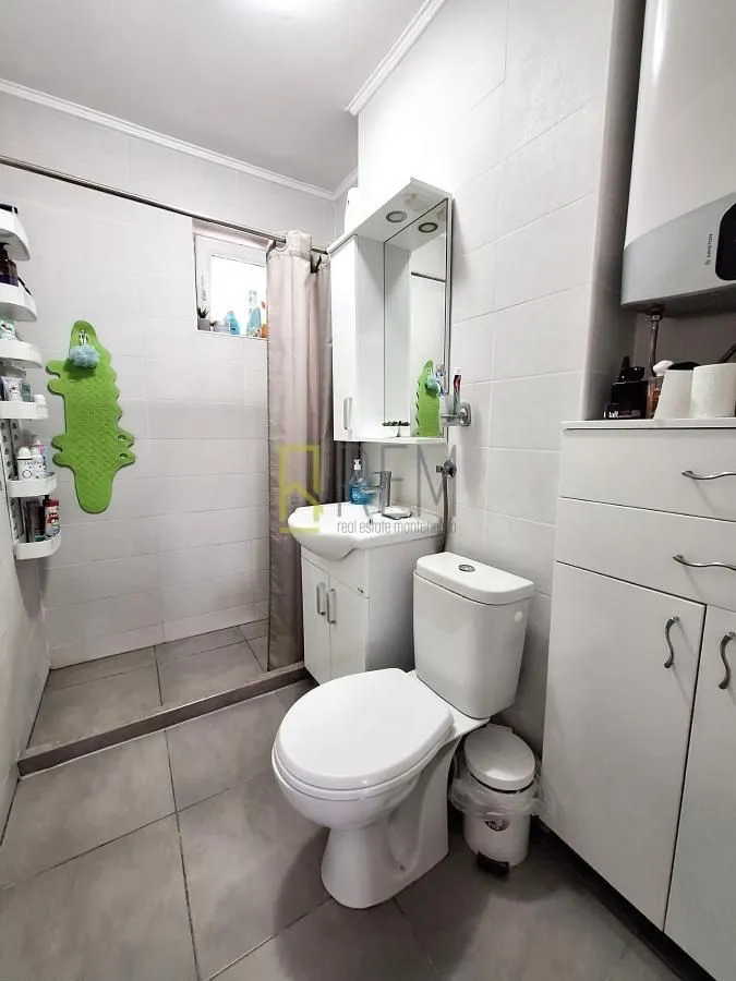 Prodaja, dvosoban stan, 72m², Lepa Kata, Podgorica