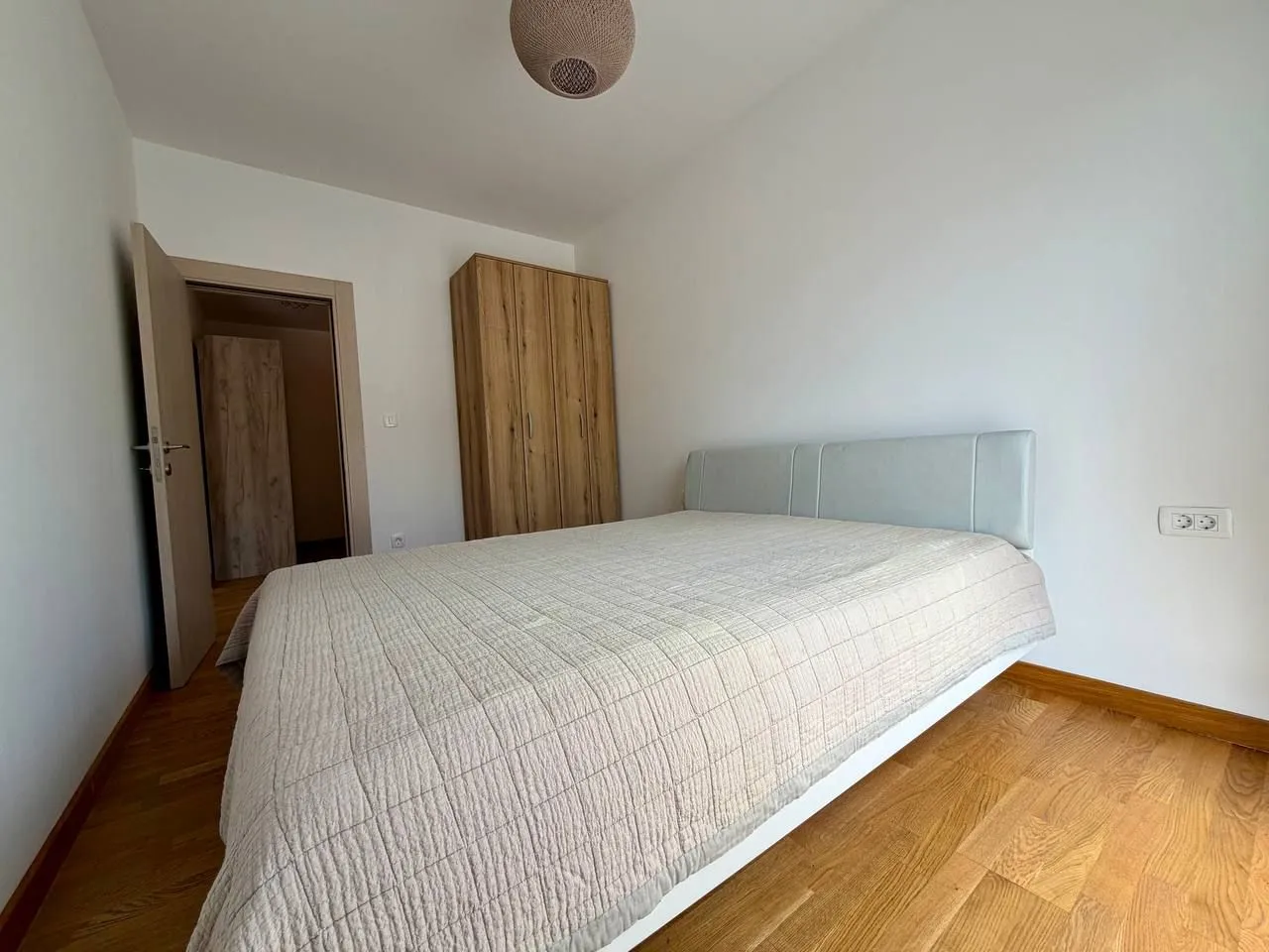 Prodaja, dvosoban stan, 47m², Centar, Budva
