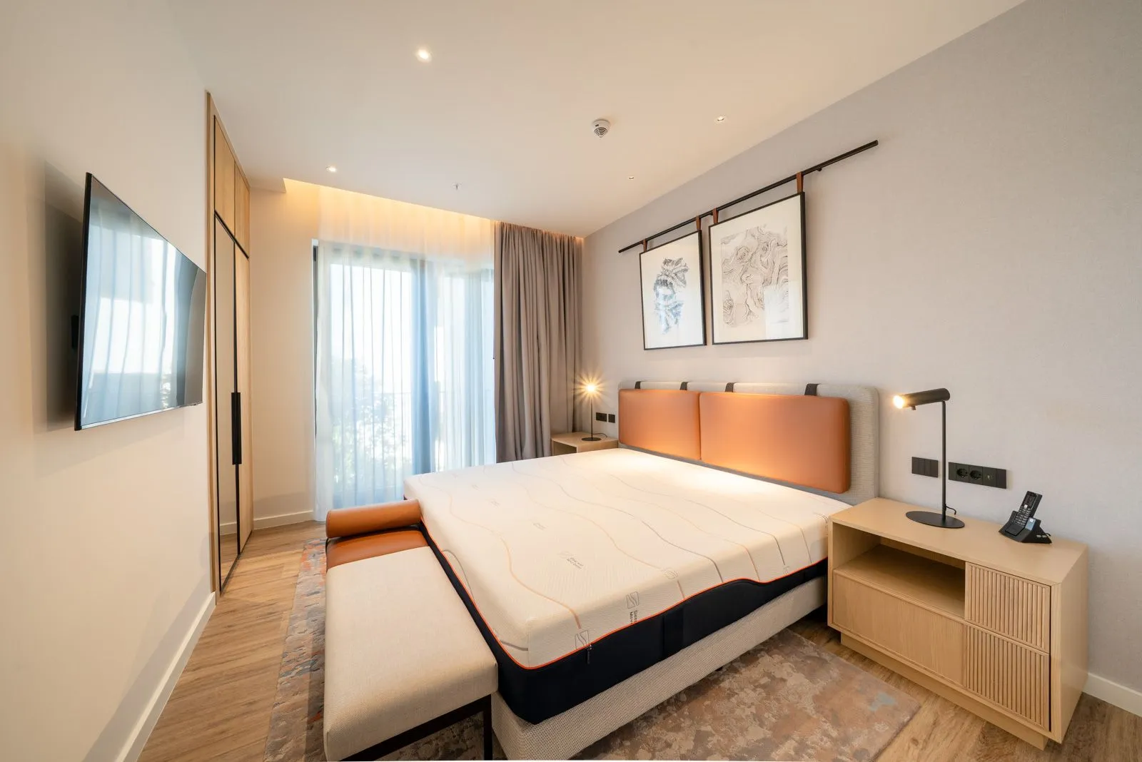 Prodaja, jednosoban stan, 63m², Centar, Tivat
