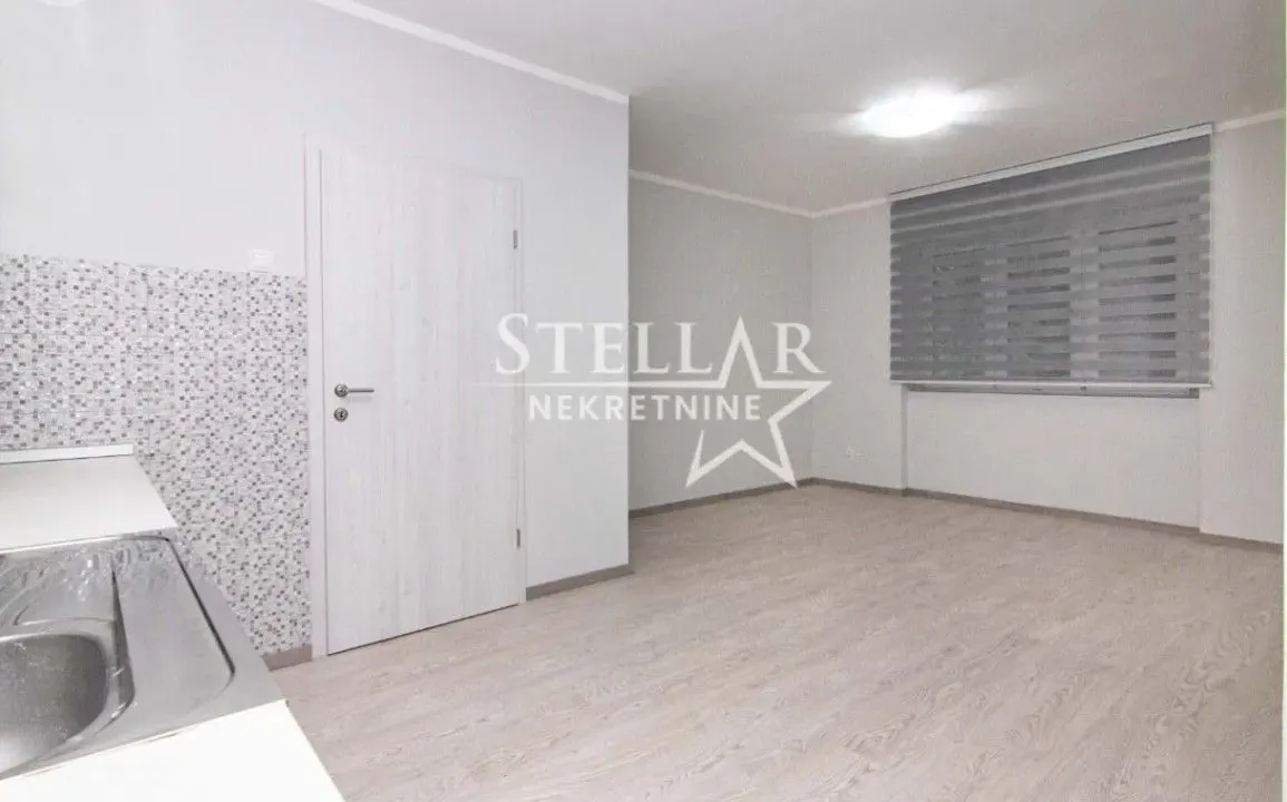 Izdavanje, poslovni prostor, 45m², Preko Morače, Podgorica