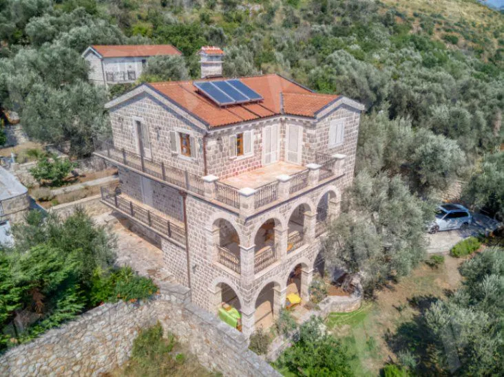 Sale, house, 500m², Reževići, Budva