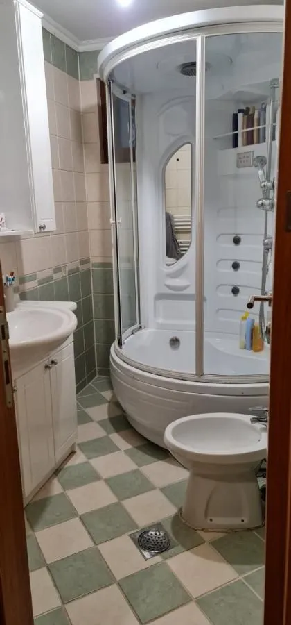 Prodaja, kuća, 165m², Sremska Kamenica, Petrovaradin