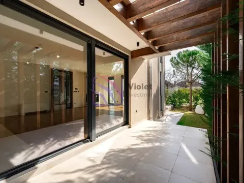 Rent, house, 262m², Gornja Gorica, Podgorica - image 24