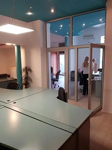 Rent, office space, 75m², Savski Venac, Beograd