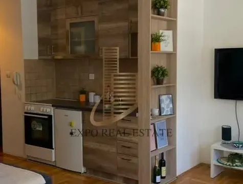 Prodaja, jednosoban stan, 37m², Podbara, Novi Sad Sve Podlokacije