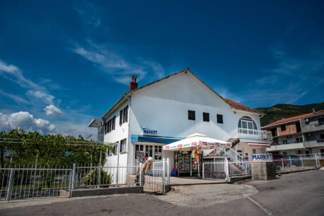 Prodaja, kuća, 234m², Tivat, Crna Gora