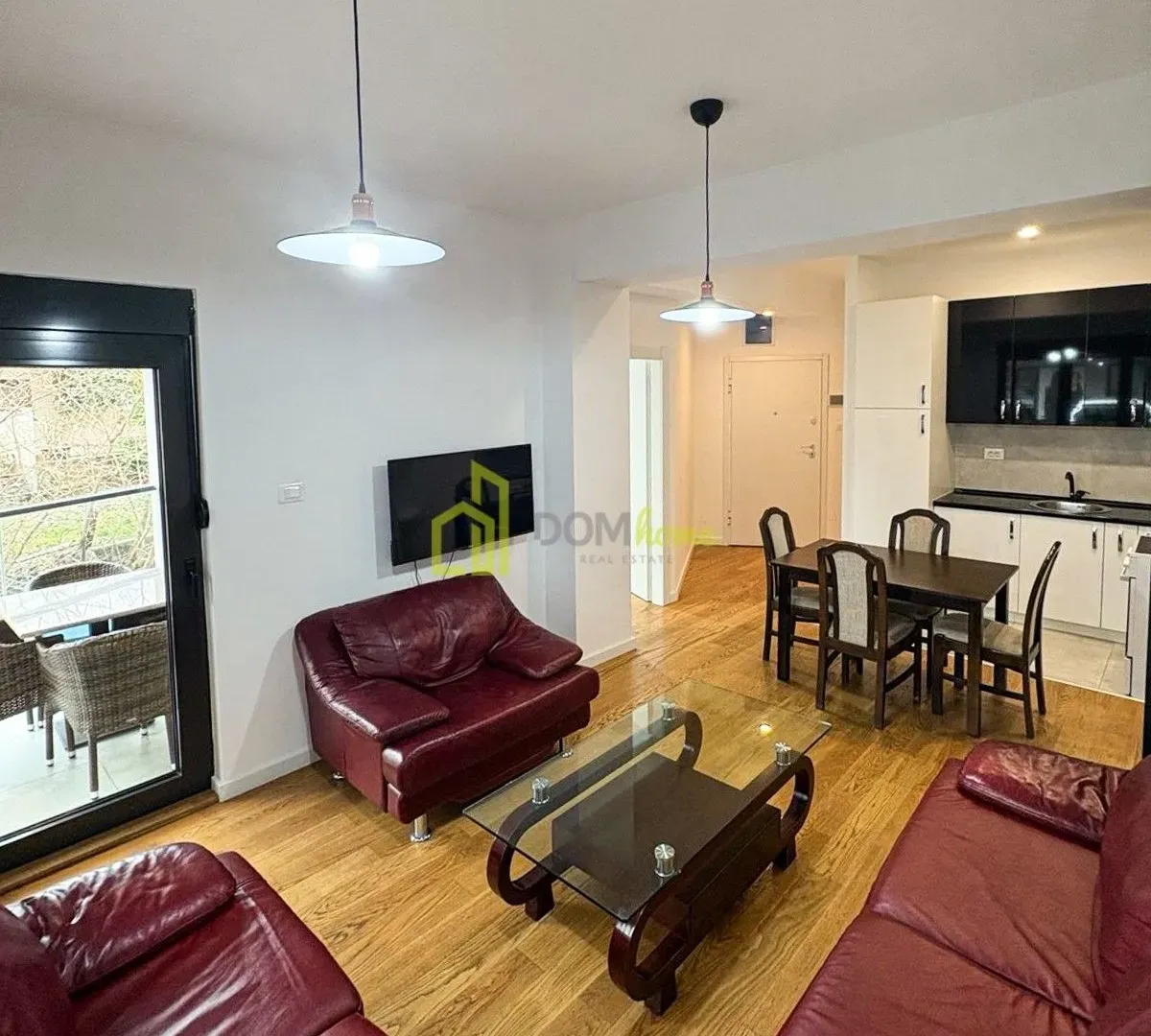 Izdavanje, jednosoban stan, 50m², Centar, Podgorica