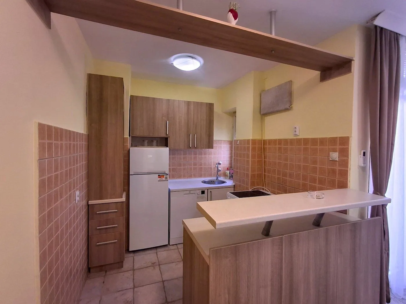 Izdavanje, jednosoban stan, 58m², Blok 6, Podgorica