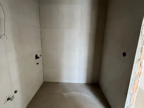 Prodaja, četvorosoban stan, 126m², Tivat, Crna Gora - image 6