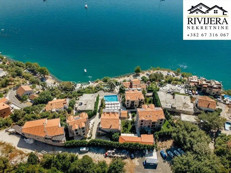 Prodaja, jednosoban stan, 45m², Morinj, Kotor