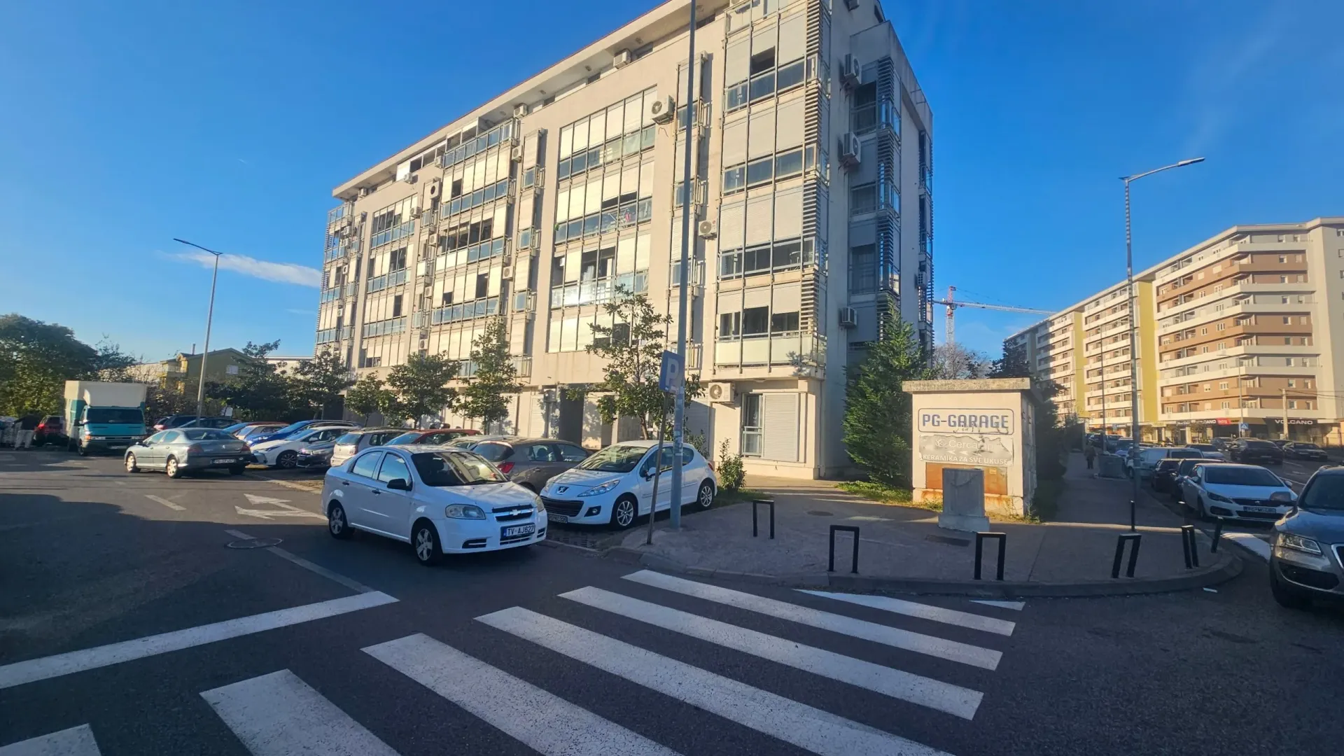 Izdavanje, jednosoban stan, 35m², Podgorica, Crna Gora