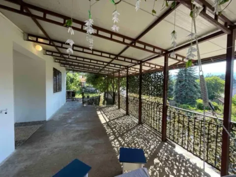 Rent, house, 100m², Cetinje, Crna Gora - image 13