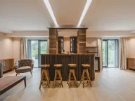 Izdavanje, kuća, 520m², Đuraševići, Tivat - image 23