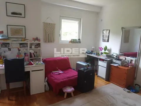 Sale, two bedroom apartment, 79m², Čukarica, Beograd