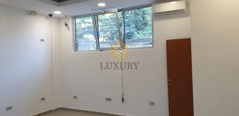Rent, office space, 24m², Pobrežje, Podgorica - image 7