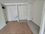 Izdavanje, trosoban stan, 73m², Savski Venac, Beograd - image 1