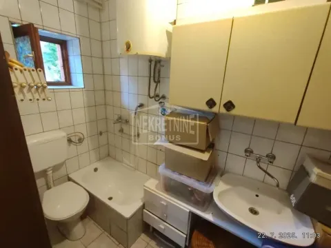 Sale, house, 180m², Železničko Naselje, Subotica - image 12