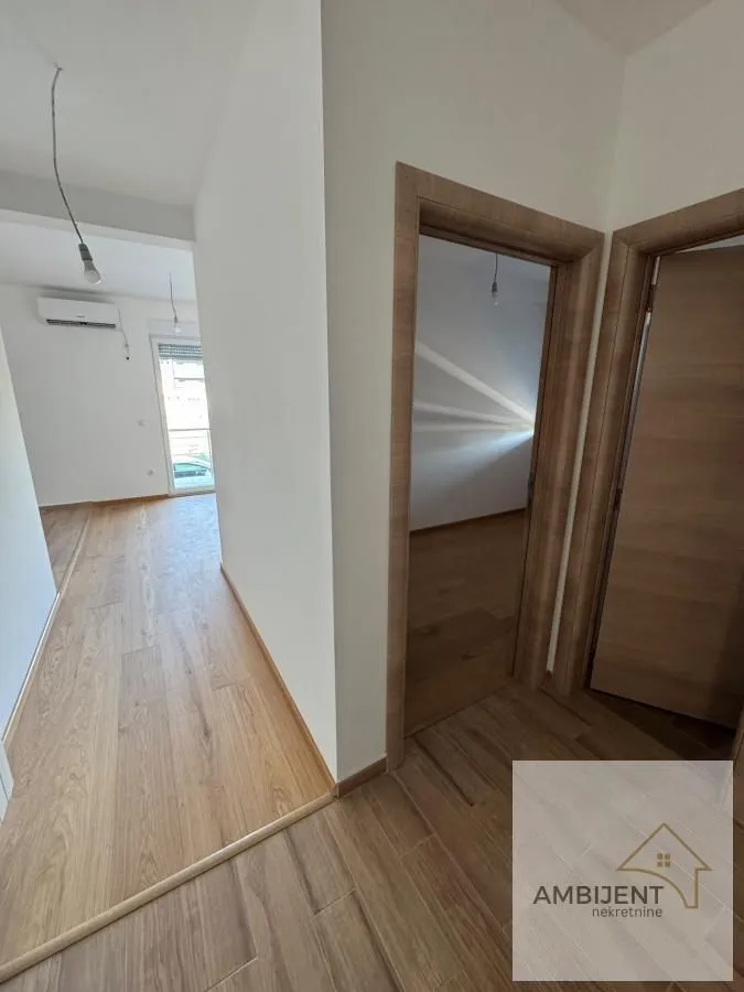 Prodaja, jednosoban stan, 36m², Ledine, Beograd