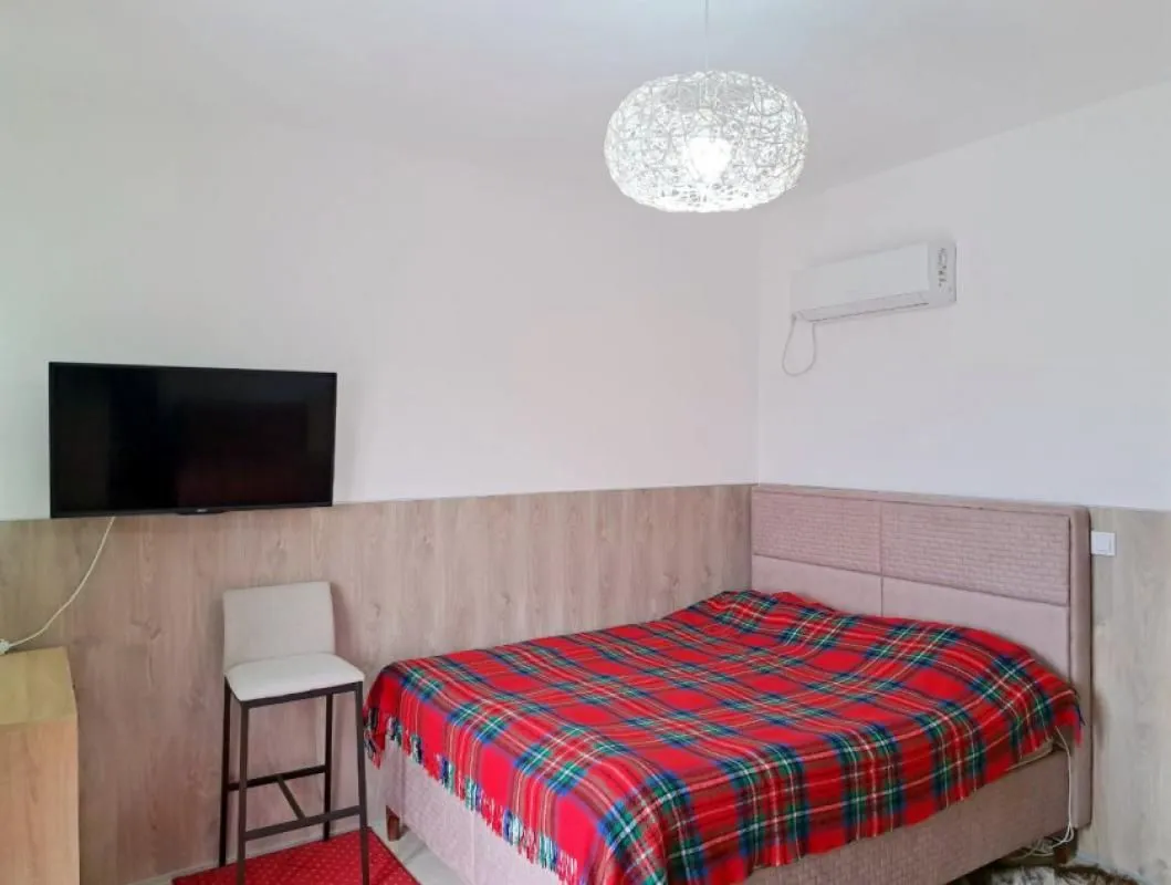 Prodaja, dvosoban stan, 77m², Tivat, Crna Gora