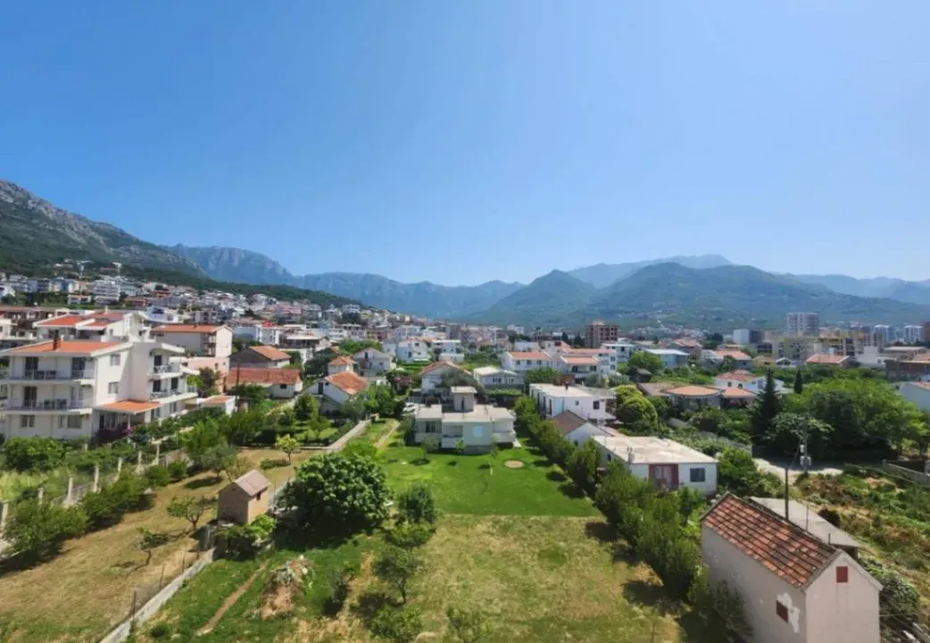 Sale, two bedroom apartment, 60m², Šušanj, Bar