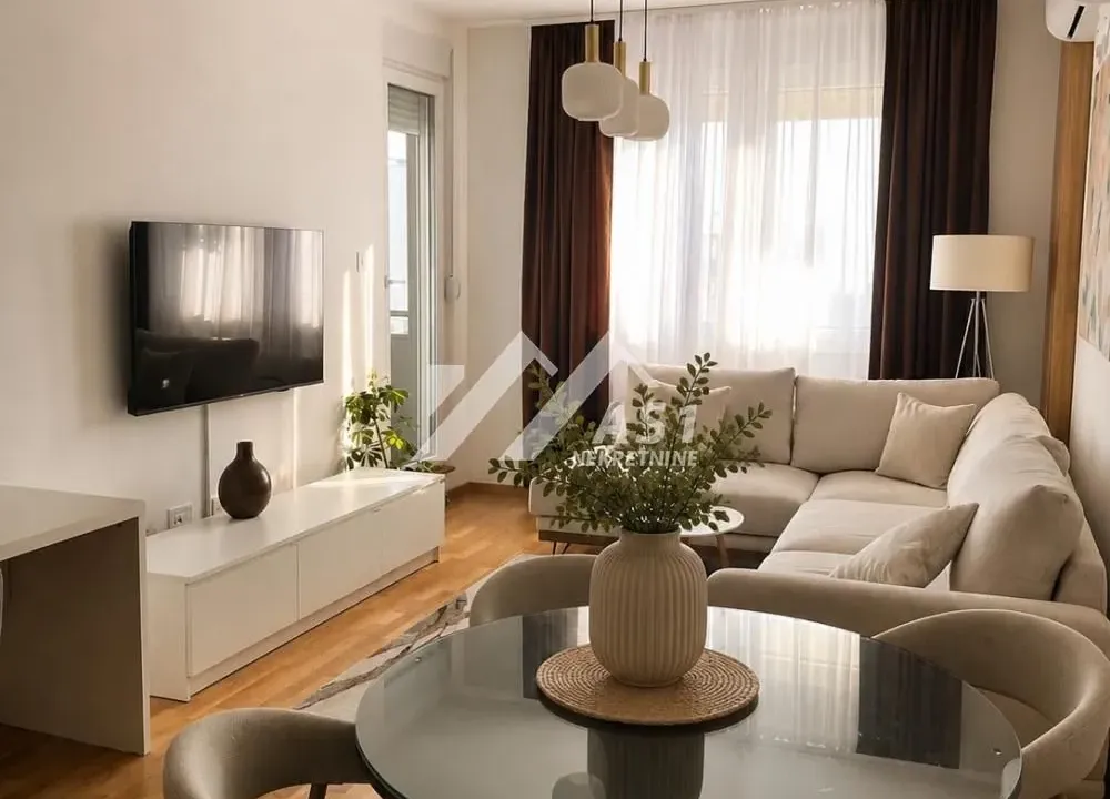 Izdavanje, dvosoban stan, 50m², Avijatičarsko naselje, Novi Sad Sve Podlokacije