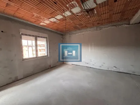 Prodaja, jednosoban stan, 65m², Centar, Jagodina - image 3