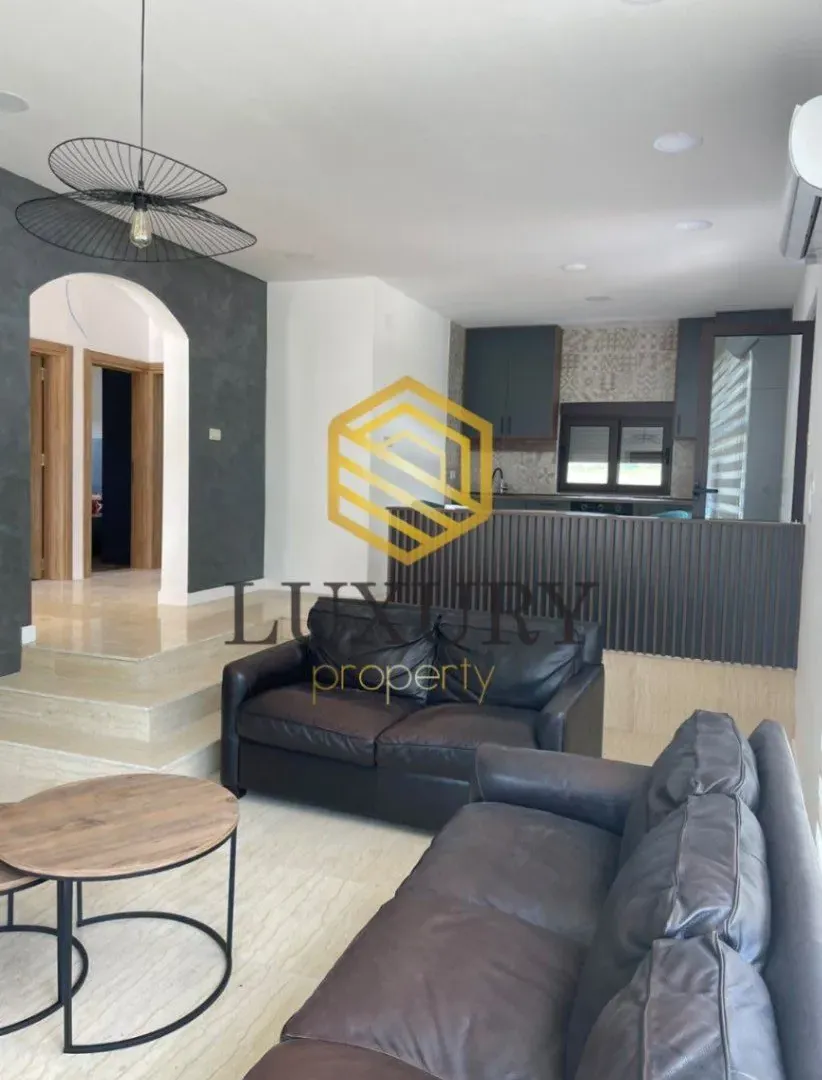 Rent, house, 140m², Velje Brdo, Podgorica