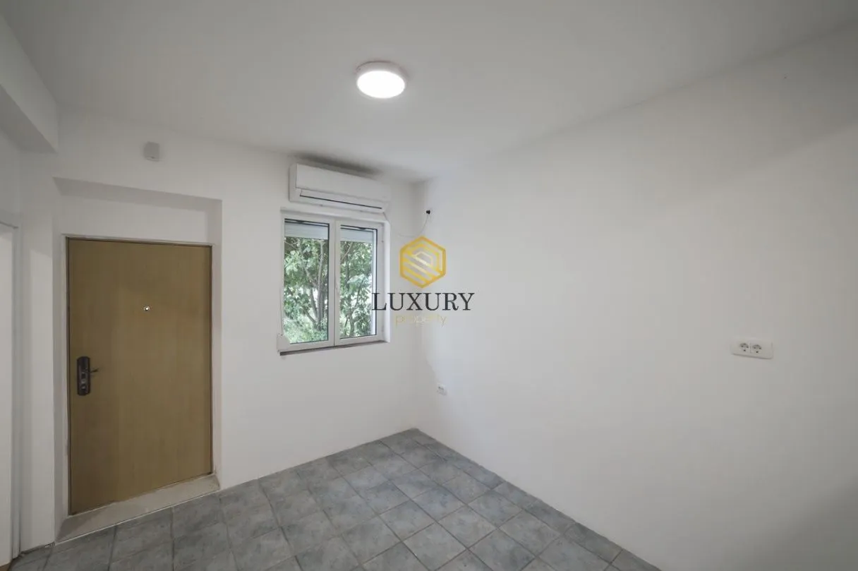 Prodaja, dvosoban stan, 62m², Stari Aerodrom, Podgorica