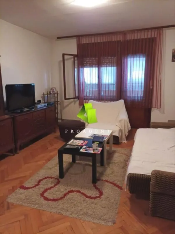 Sale, house, 370m², Palilula, Niš