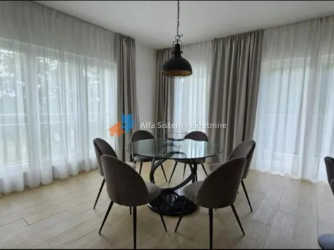 Rent, four bedroom apartment, 160m², Savski Venac, Beograd - image 10