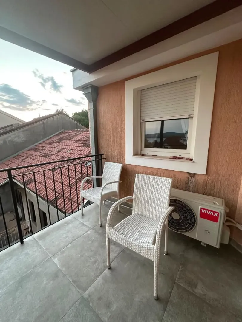 Prodaja, dvosoban stan, 67m², Tivat, Crna Gora