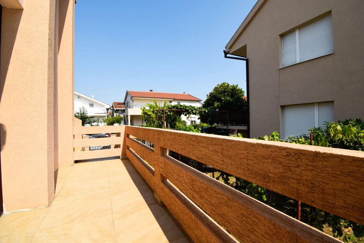 Prodaja, kuća, 300m², Stari Aerodrom, Podgorica
