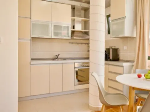 Sale, two bedroom apartment, 59m², Centar, Budva - image 13