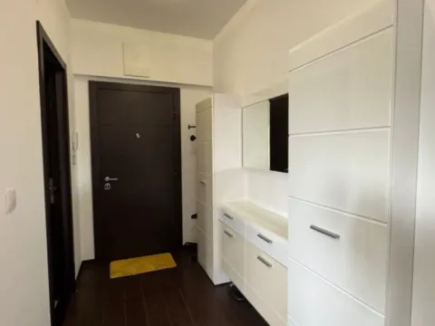 Izdavanje, garsonjera, 40m², Budva, Crna Gora