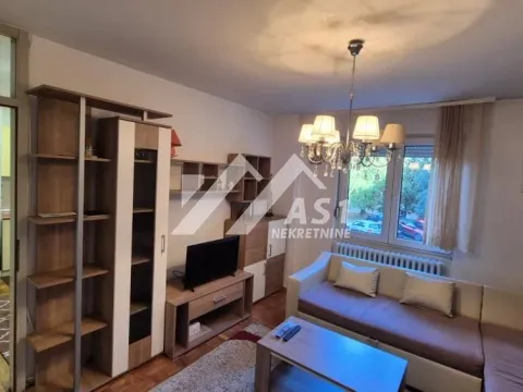 Izdavanje, jednosoban stan, 42m², Novi Sad Sve Podlokacije, Novi Sad - image 1