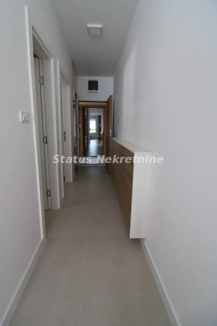 Izdavanje, jednosoban stan, 37m², Telep, Novi Sad Sve Podlokacije