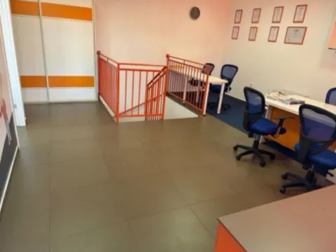 Prodaja, poslovni prostor, 118m², Preko Morače, Podgorica