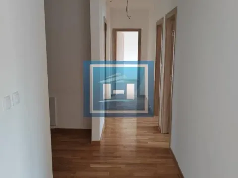 Prodaja, trosoban stan, 92m², Centar, Kruševac - image 5