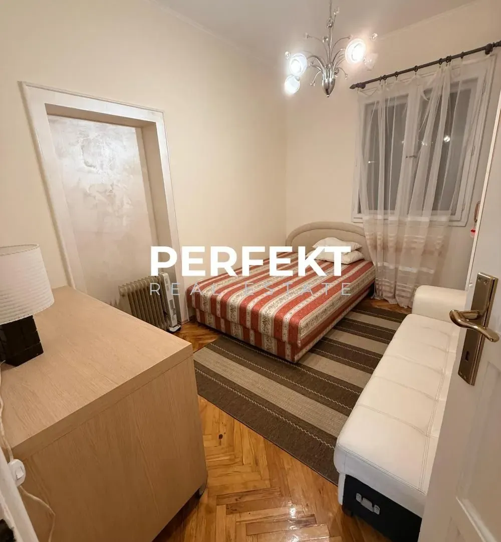 Izdavanje, trosoban stan, 60m², Uciteljsko Naselje, Zvezdara Sve Podlokacije
