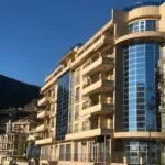 Sale, two bedroom apartment, 85m², Bečići, Budva - image 2