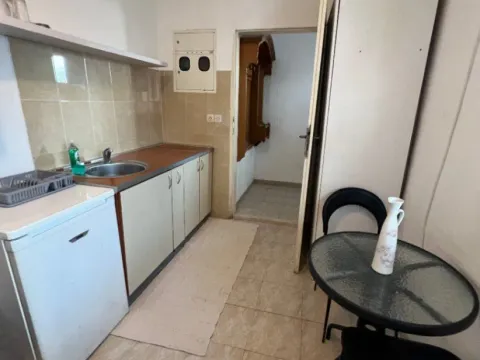 Izdavanje, garsonjera, 25m², Bar, Crna Gora - image 2