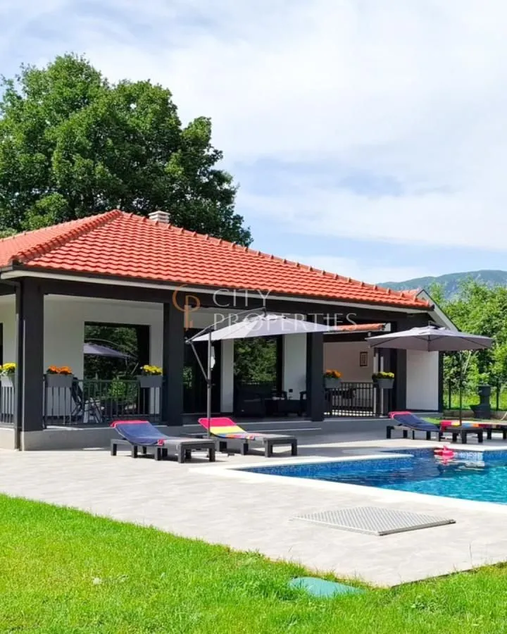 Rent, house, 160m², Pričelje, Podgorica