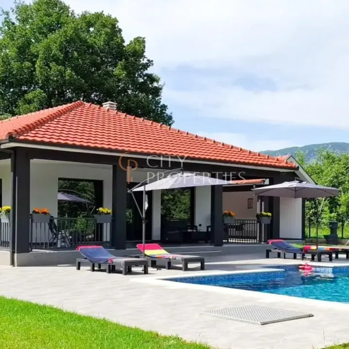 Rent, house, 160m², Pričelje, Podgorica