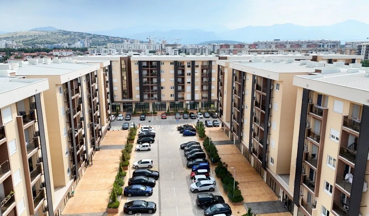 Rent, office space, 120m², City Kvart, Podgorica