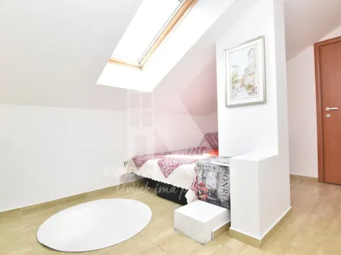 Rent, one bedroom apartment, 38m², 1 maj, Podgorica - image 8