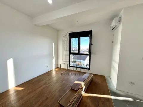 Prodaja, jednosoban stan, 32m², Kod Big Fashion-a, Podgorica - image 2