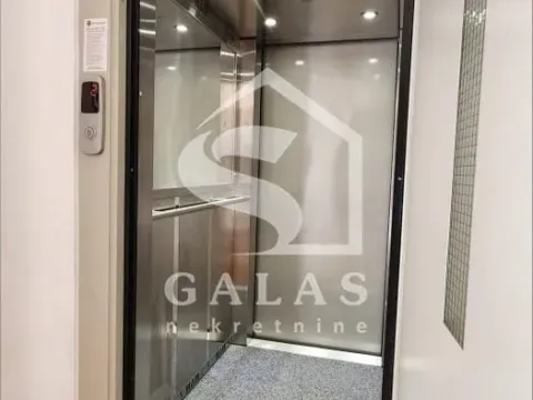 Izdavanje, kuća, 343m², Neimar, Vračar Sve Podlokacije - image 15