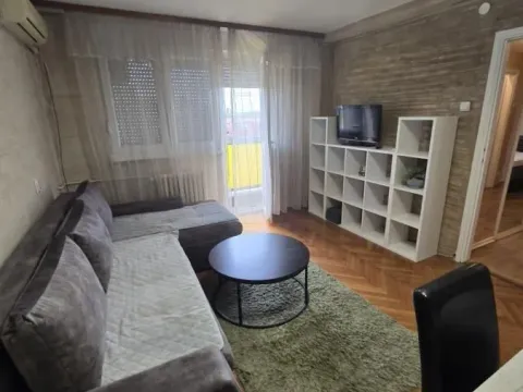 Rent, two bedroom apartment, 58m², Bulevar Oslobodjenja, Novi Sad Sve Podlokacije - image 4