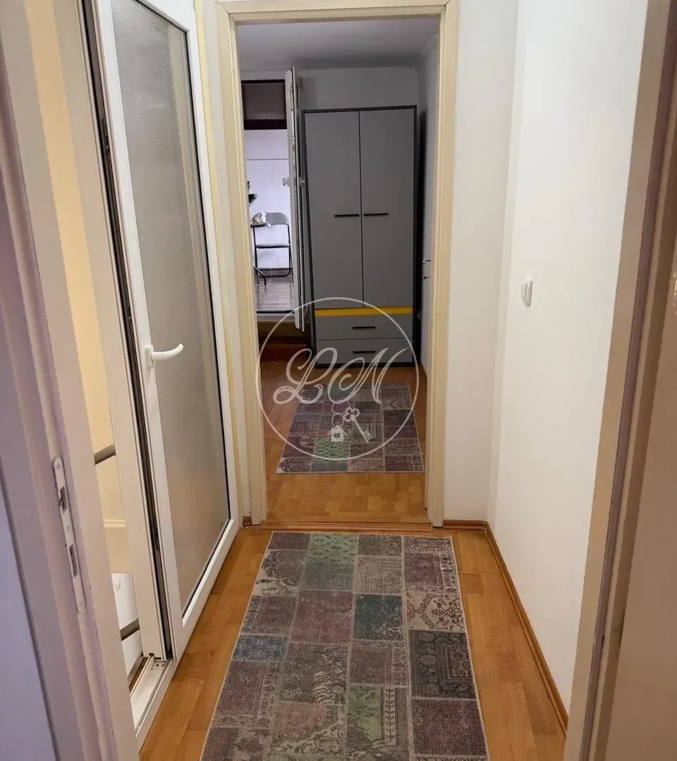 Prodaja, dvosoban stan, 63m², Savski Venac, Beograd